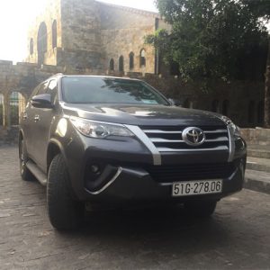 thue-xe-7-cho-fortuner-2
